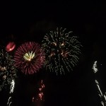 真上でのファイアーワークも素晴らしかったです