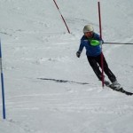 左ターンと比較すると内倒しているのが分かります