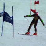 腰は出てきました◎首きいりません×