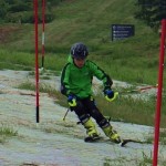 上体のつぶれが無くなりましたが、腕が下がっていました×