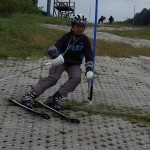 膝が伸びて押せています◎