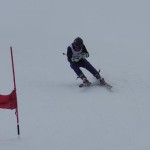 腰が外れて外スキーが流れた