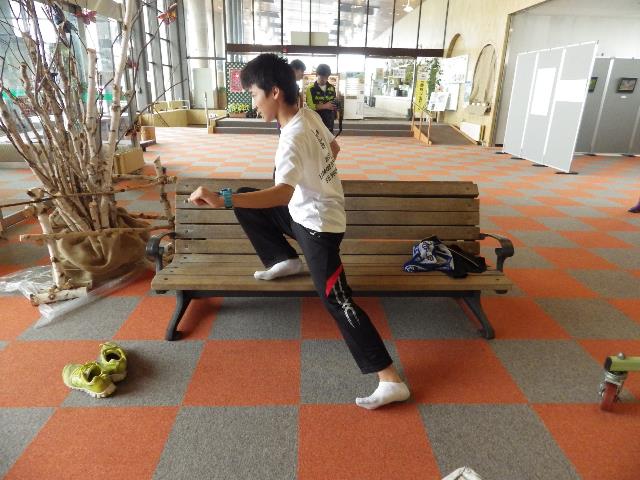 体が落ちて行くイメージを追加