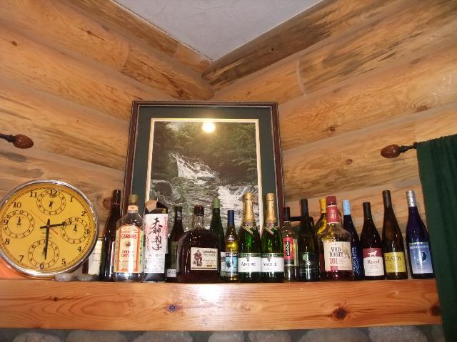 ワインを20種類ご用意してアダルトをお待ちしています