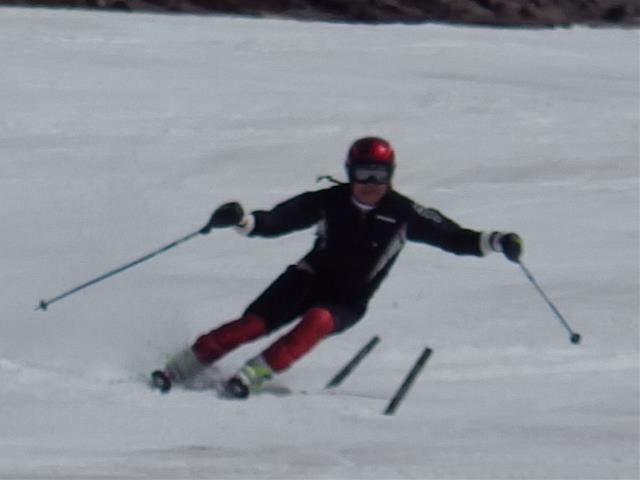 左腰がポールの中で見えた◎