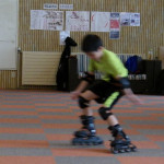 日本式昔の滑り！膝が・・・