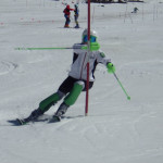 高い姿勢は◎　当たりに行って×