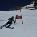 その為内倒して内スキーに乗った！