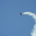 ブルースカイに曲芸飛行