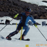 膝を伸ばしながらのターンが出来つつあります