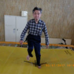 右腰が見えて◎